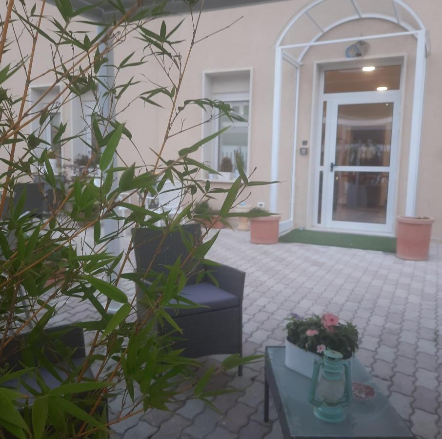 Hotel Porta Rivera Λ' Άκουιλα Εξωτερικό φωτογραφία
