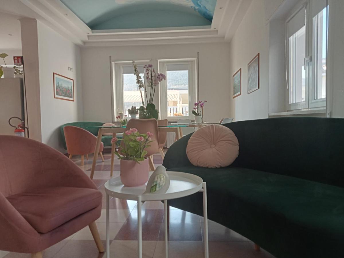 Hotel Porta Rivera Λ' Άκουιλα Εξωτερικό φωτογραφία