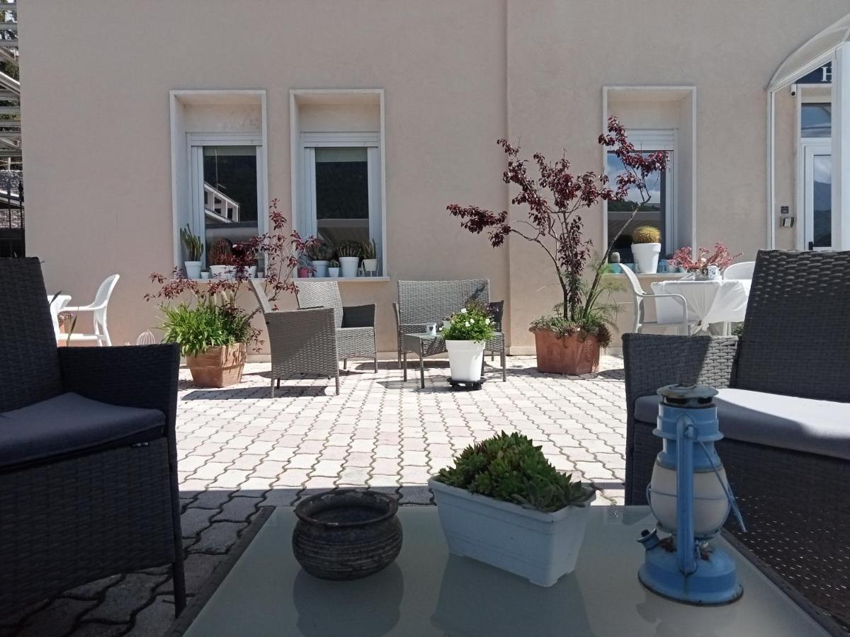 Hotel Porta Rivera Λ' Άκουιλα Εξωτερικό φωτογραφία