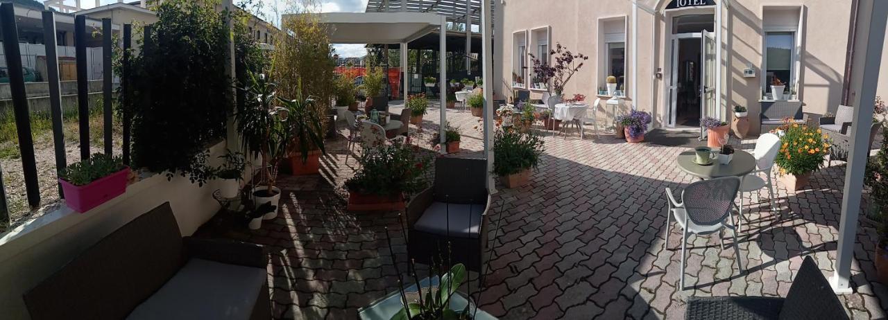 Hotel Porta Rivera Λ' Άκουιλα Εξωτερικό φωτογραφία