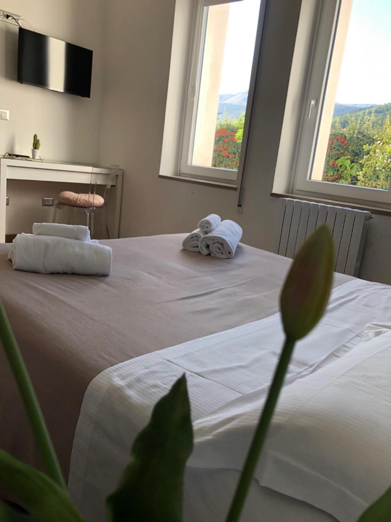 Hotel Porta Rivera Λ' Άκουιλα Εξωτερικό φωτογραφία